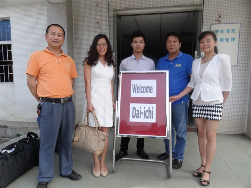 Cliente de Malasia visitando