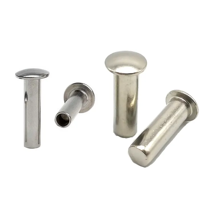 Remaches de cabeza redonda de hierro